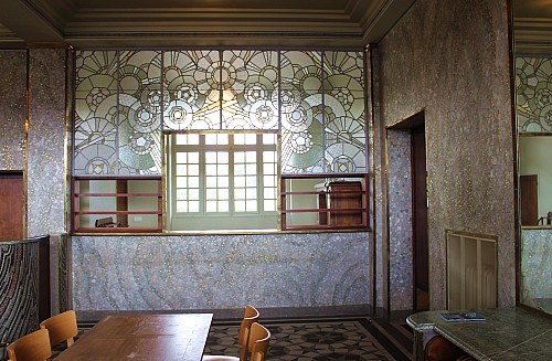 Thumbnail of buffet_014.jpg