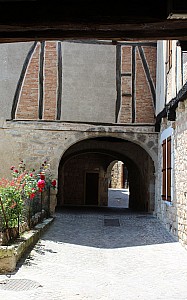 Thumbnail of castelnau_de_montmirail_19.JPG