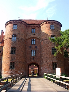 Thumbnail of 17.jpg