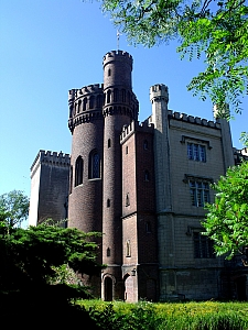 Thumbnail of kornik_chateau_1.jpg