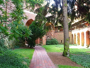 Thumbnail of ete2010 836.jpg