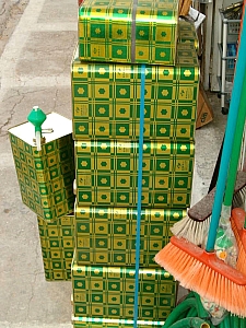 Thumbnail of 902.JPG