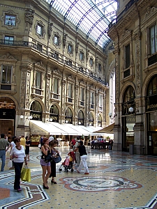  piazza_del_duomo_10.jpg