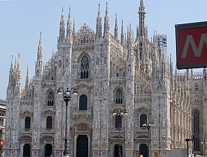  piazza_del_duomo_15.jpg