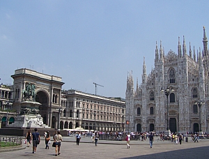  piazza_del_duomo_17.jpg