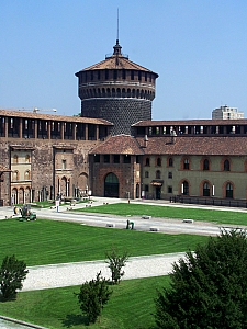 chateau_des_sforza_9.jpg