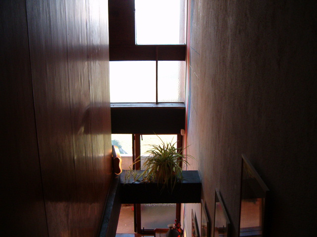 204 - vue escalier.JPG
