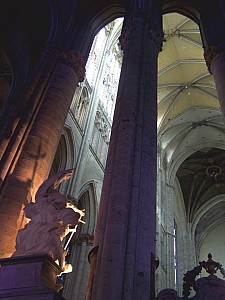 Thumbnail of beauvais12avril15h13.jpg