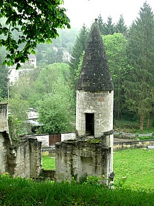 Thumbnail of pierrefonds5mai11h32.JPG