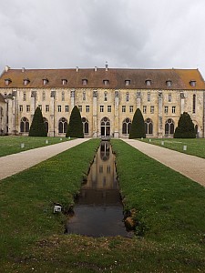 royaumont11mai11h52.jpg