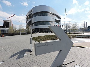 Thumbnail of stuttgart19avril13h29.jpg