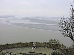 Thumbnail of mont_st_michel19mars17h43.jpg