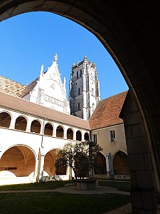 Thumbnail of bourg_en_bresse_003.jpg