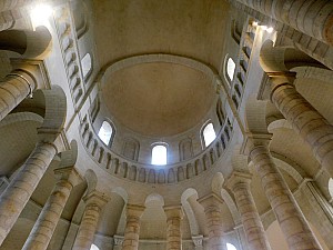 Thumbnail of fontevraud_005.jpg