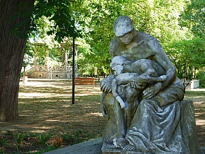Thumbnail of tours_011.jpg