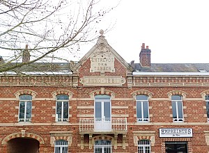 Thumbnail of vervins_003.jpg