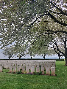 Thumbnail of longueval_avril_04.jpg