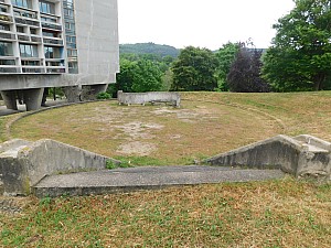 Thumbnail of uhfirminy_14.JPG