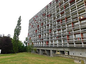 Thumbnail of uhfirminy_15.JPG