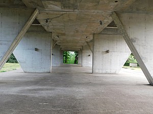 Thumbnail of uhfirminy_26.JPG