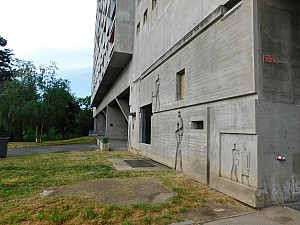 Thumbnail of uhfirminy_29.JPG