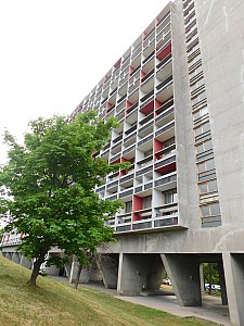 Thumbnail of uhfirminy_5.JPG