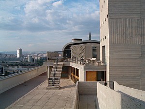 Thumbnail of uhmarseille_11.jpg