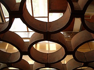 Thumbnail of uhmarseille_16.jpg